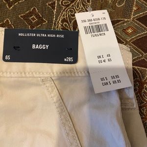 Hollister cargo pants